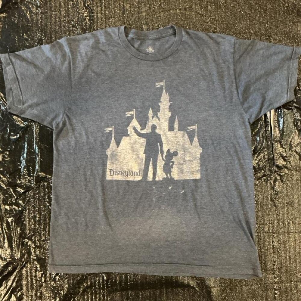 Disney Men's Grey and Blue T-shirt